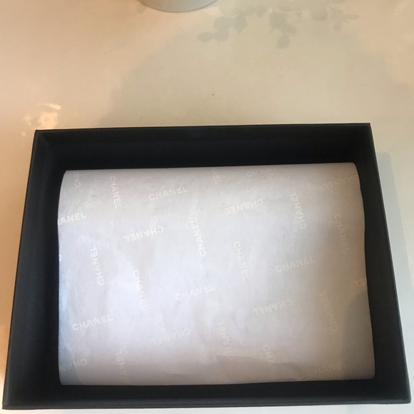 Rare Chanel Card Holder - Picture 7 of 7
